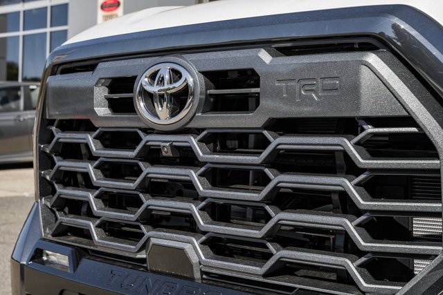 New 2026 Toyota Tundra Platinum w/ TRD Off-Road Package image 11