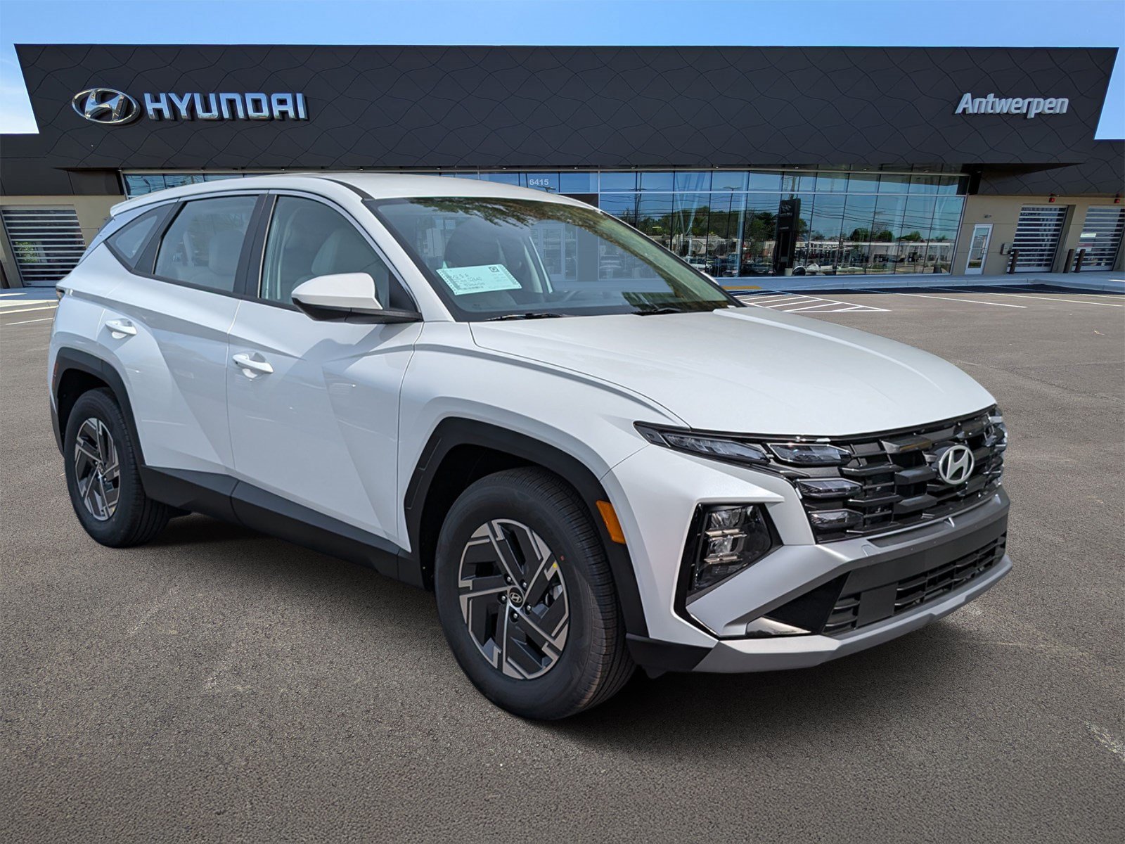 New 2026 Hyundai Tucson Blue SE FWD image 1