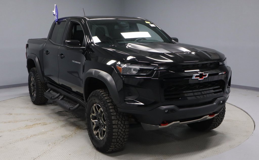 Used 2024 Chevrolet Colorado ZR2 w/ ZR2 Convenience Package III