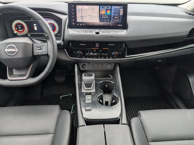 Used 2025 Nissan Rogue SL w/ SL Premium Package FWD image 6