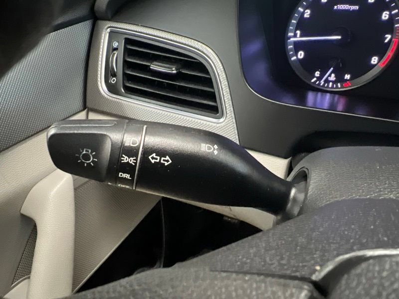 Used 2015 Hyundai Sonata SE FWD image 20