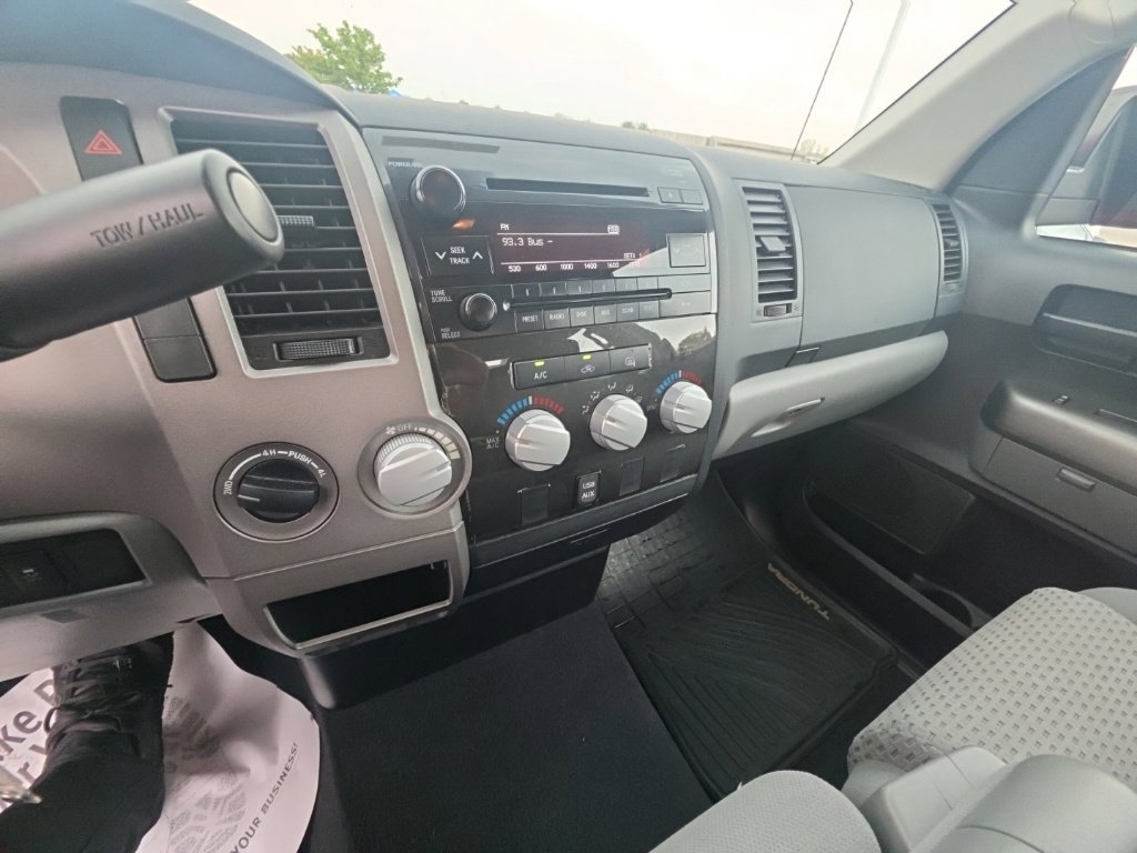 Used 2012 Toyota Tundra 4x4 Double Cab w/ Tow Pkg image 21