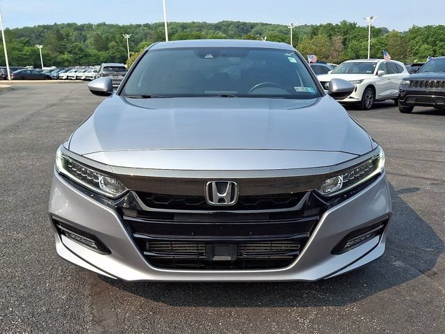 Used 2019 Honda Accord Sport image 2