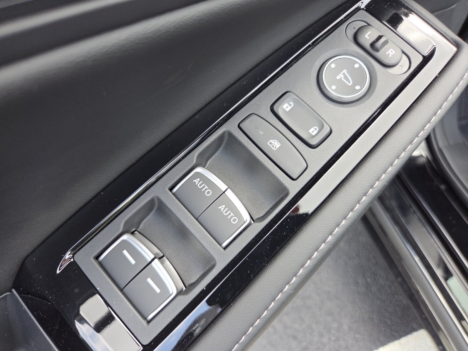 New 2026 Honda Accord Touring image 31