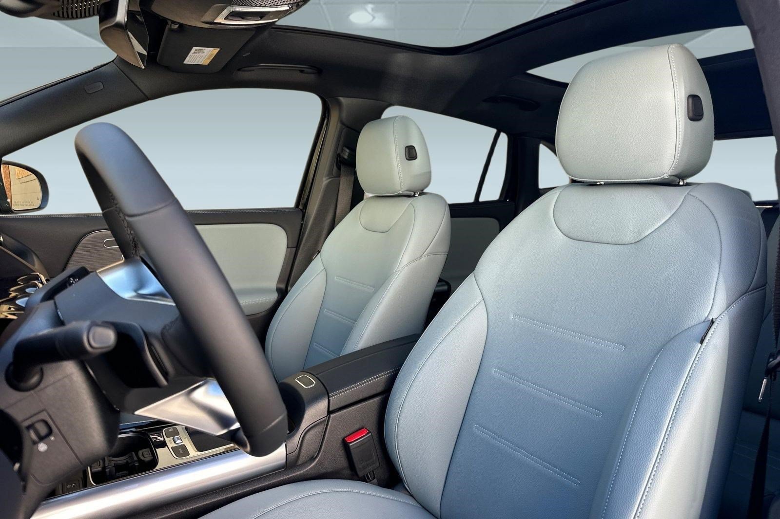 New 2026 Mercedes-Benz GLA 250 4MATIC image 5