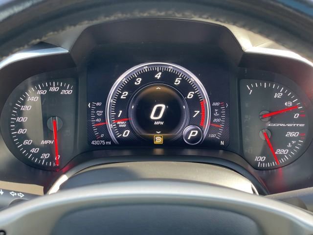 Used 2015 Chevrolet Corvette Stingray Coupe w/ 2LT Preferred Equipment Group image 27