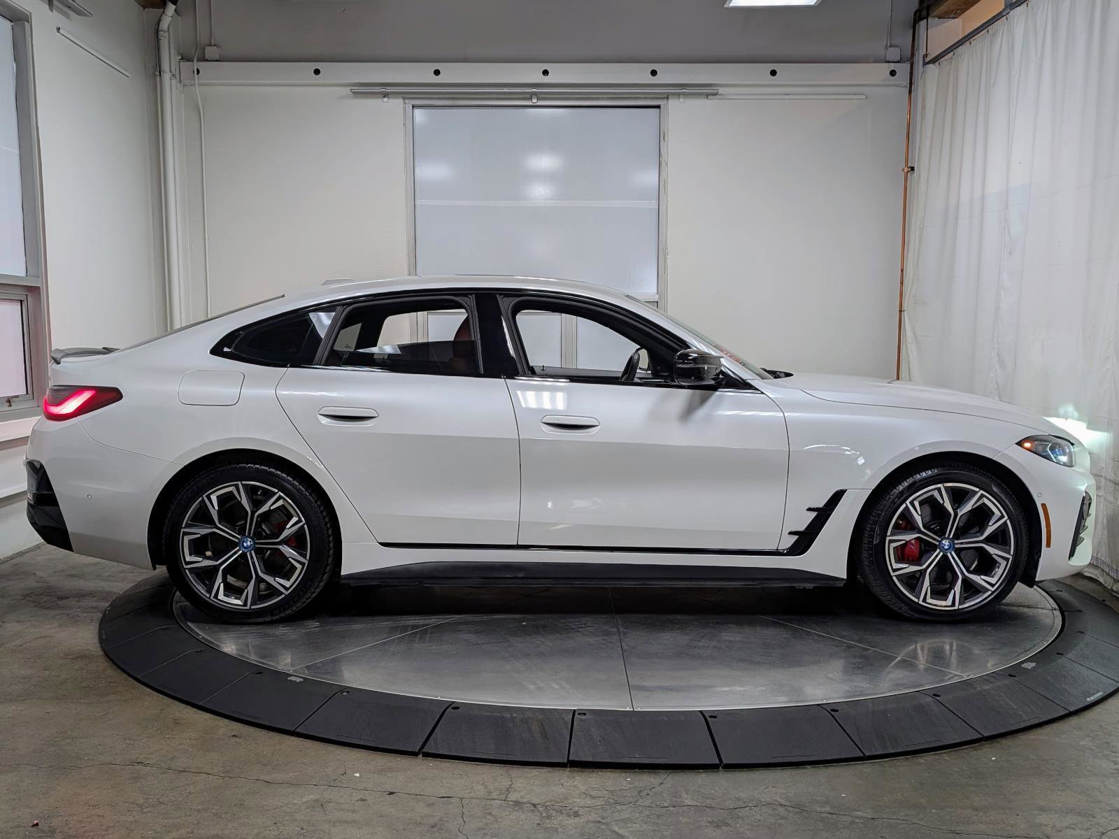 Used 2024 BMW i4 M50 AWD/4WD image 10