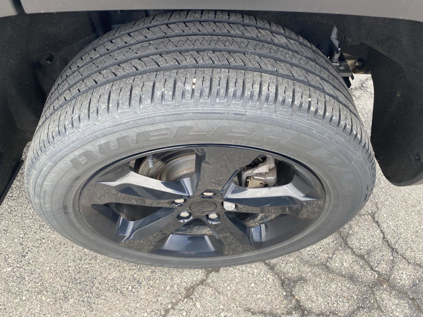 Used 2022 Jeep Grand Cherokee Altitude image 41