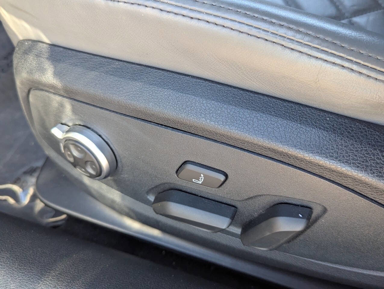 Used 2022 Audi S5 Premium Plus w/ Premium Plus image 18