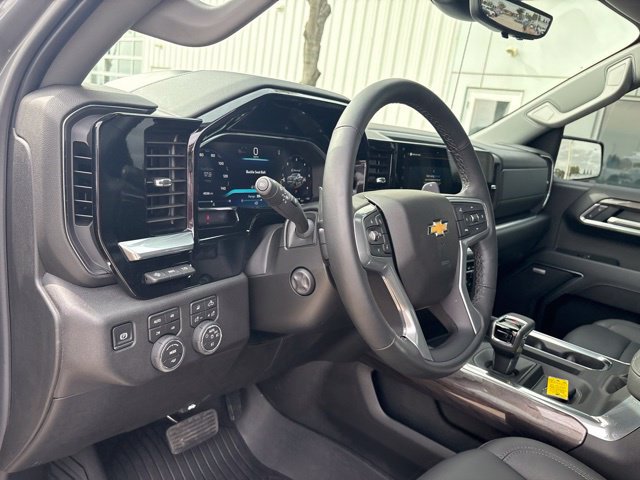Certified 2026 Chevrolet Silverado 1500 LTZ w/ LTZ Premium Package AWD/4WD image 12