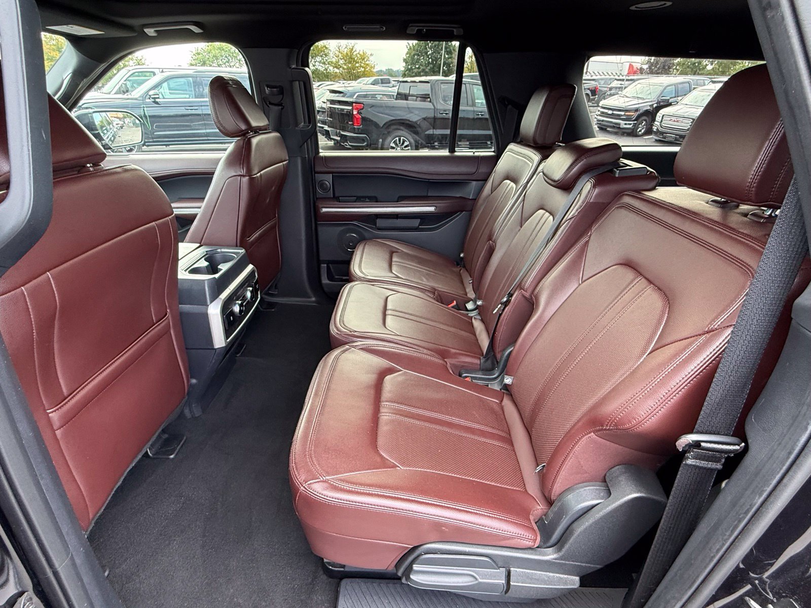 Used 2024 Ford Expedition Max Limited AWD/4WD image 14