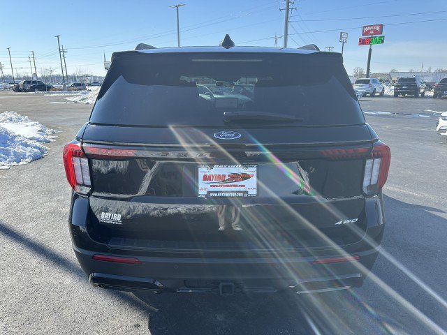 Used 2025 Ford Explorer ST-Line image 10
