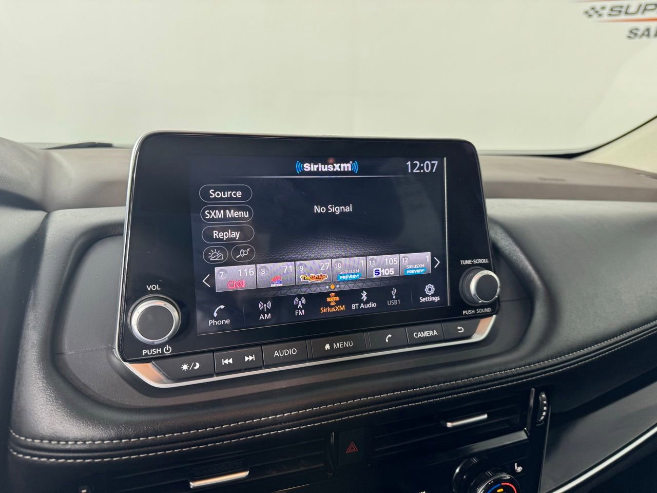 Used 2023 Nissan Rogue SL image 17