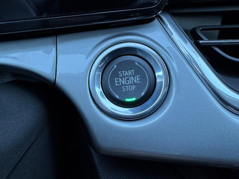 New 2026 Chevrolet Trax LT FWD image 36