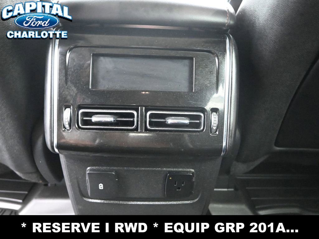 Used 2023 Lincoln Aviator Reserve w/ Equipment Group 201A image 13