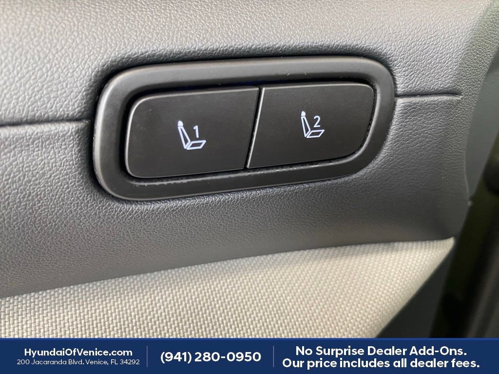 Certified 2026 Hyundai Tucson Limited FWD image 18