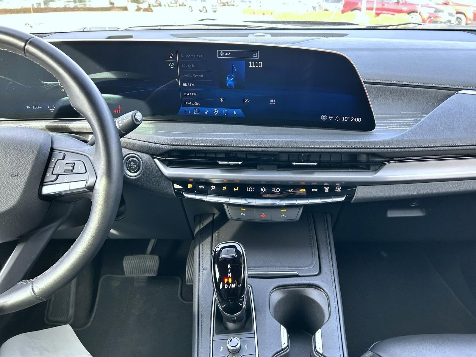Used 2025 Cadillac XT4 Premium Luxury image 13