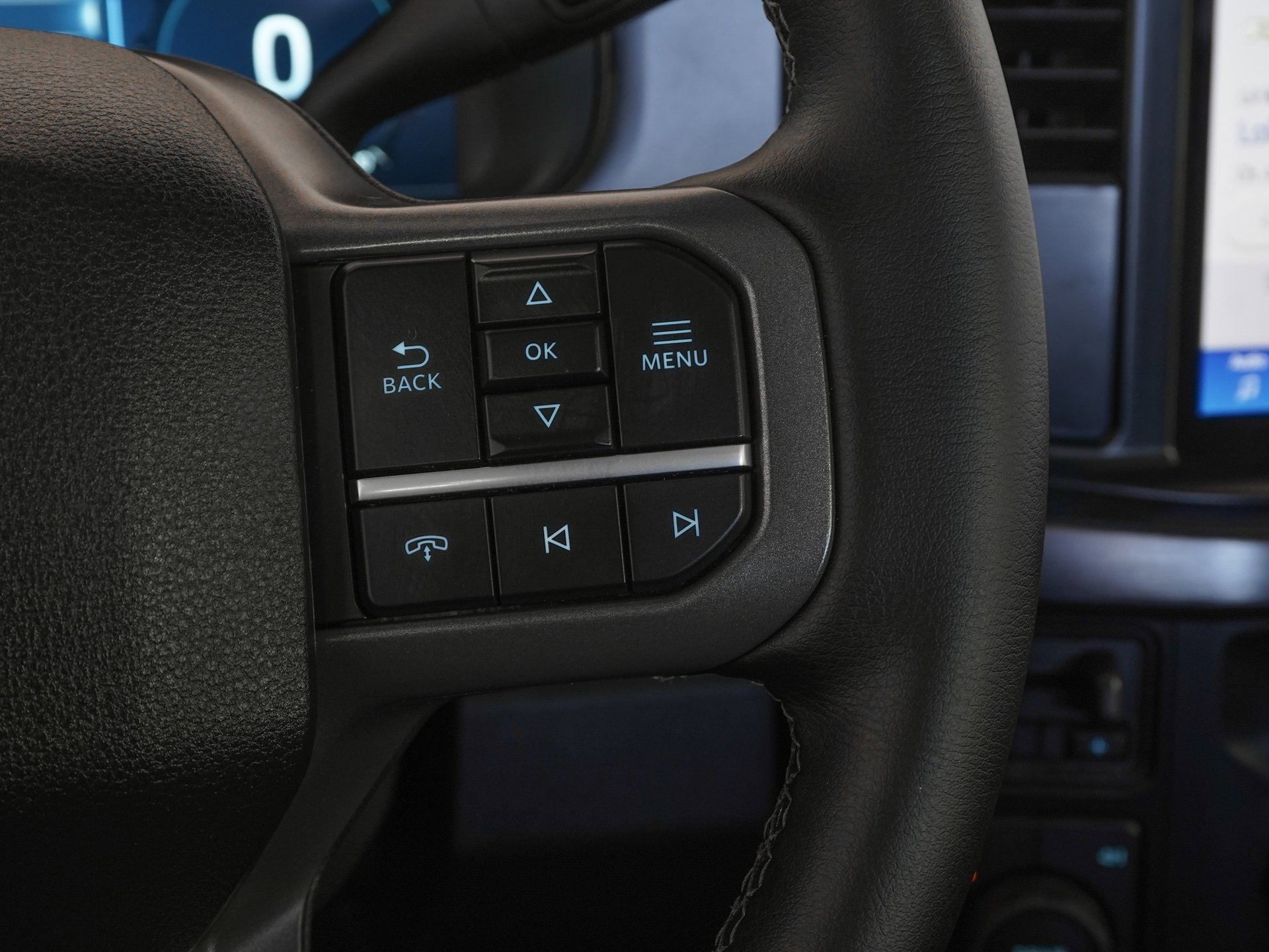 Used 2026 Ford F450 Lariat w/ FX4 Off-Road Package image 19