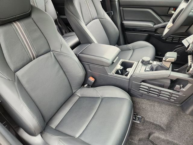 New 2026 Toyota 4Runner Limited AWD/4WD image 10