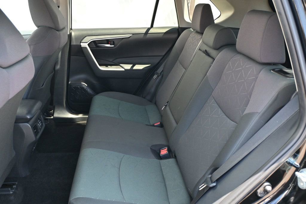 Used 2024 Toyota RAV4 XLE image 15