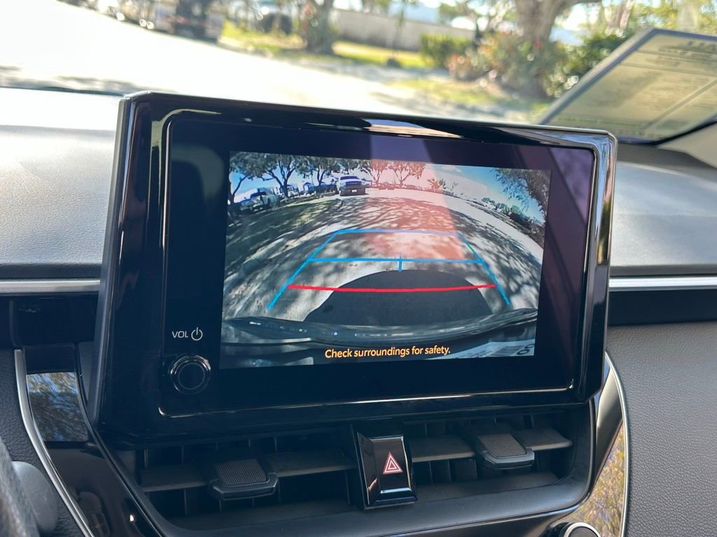 Used 2024 Toyota Corolla LE image 20