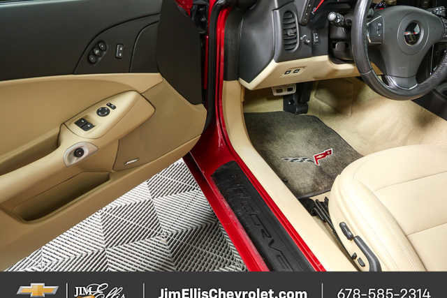 Certified 2013 Chevrolet Corvette Grand Sport w/ 3LT Preferred Equipment Group image 8