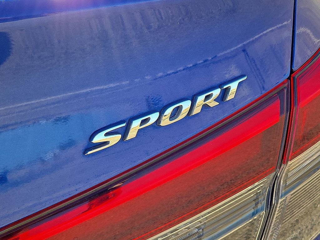 Used 2023 Honda Civic Sport image 14