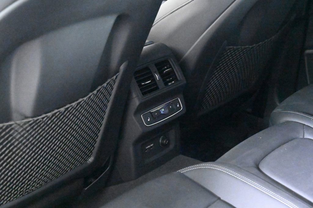 Used 2023 Audi Q5 2.0T Prestige w/ Prestige Package image 18