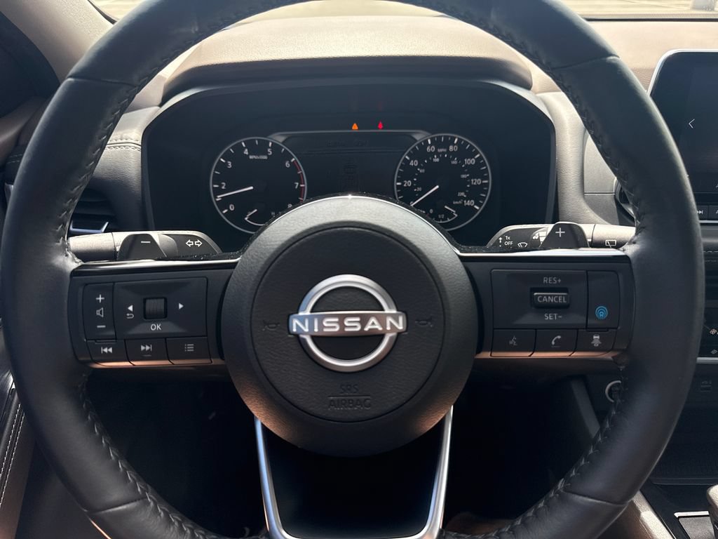 Used 2023 Nissan Rogue SV w/ SV Premium B Package AWD/4WD image 15