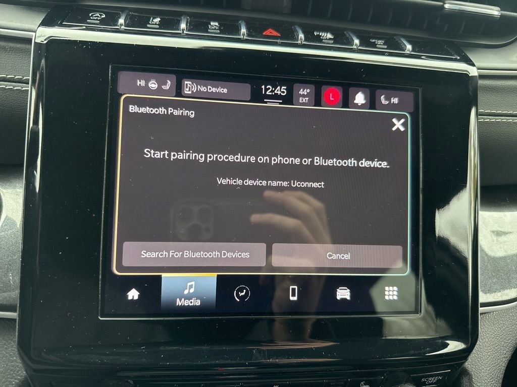 Certified 2023 Jeep Grand Cherokee Altitude image 22