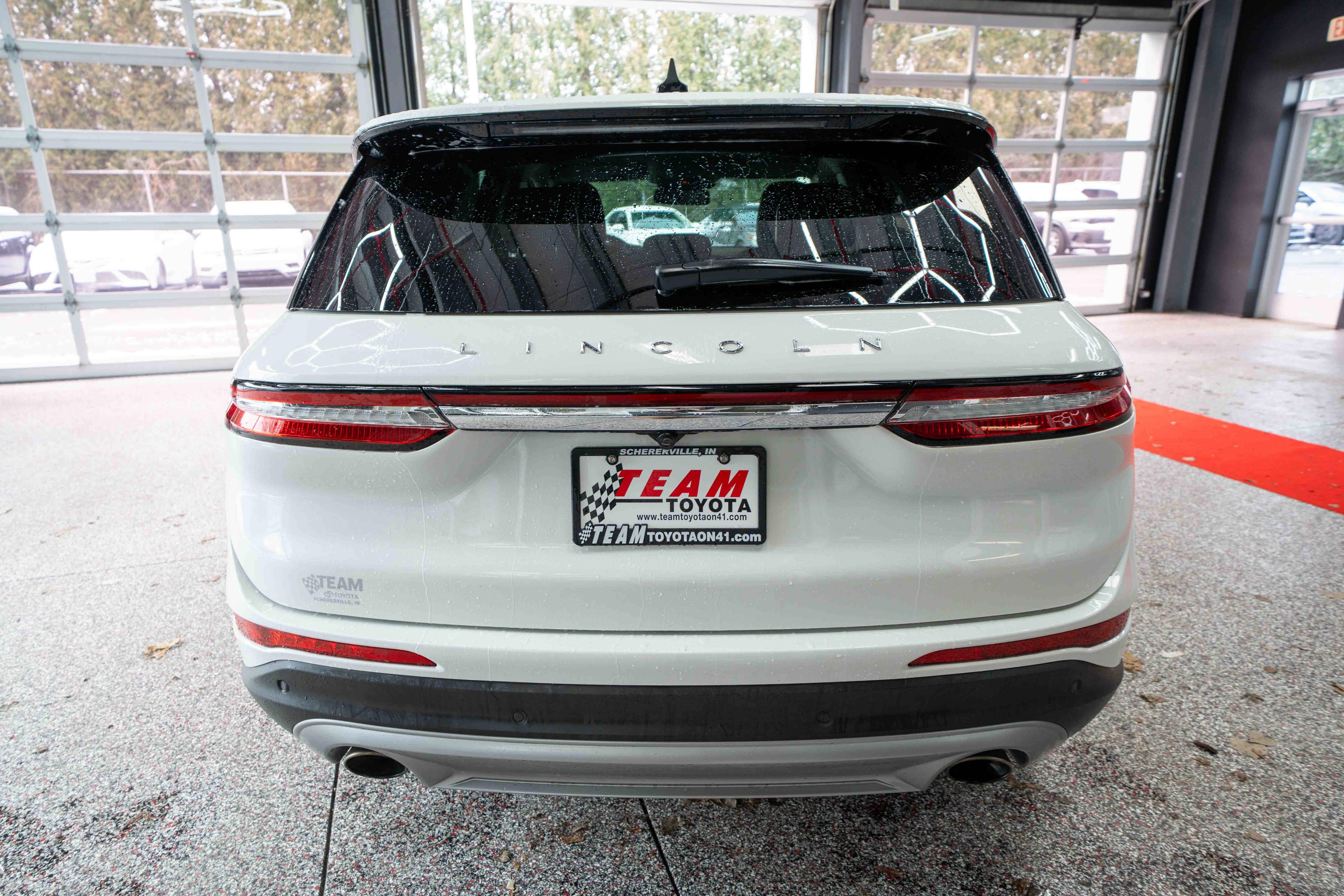 Used 2022 Lincoln Corsair AWD w/ Equipment Group 101A image 3