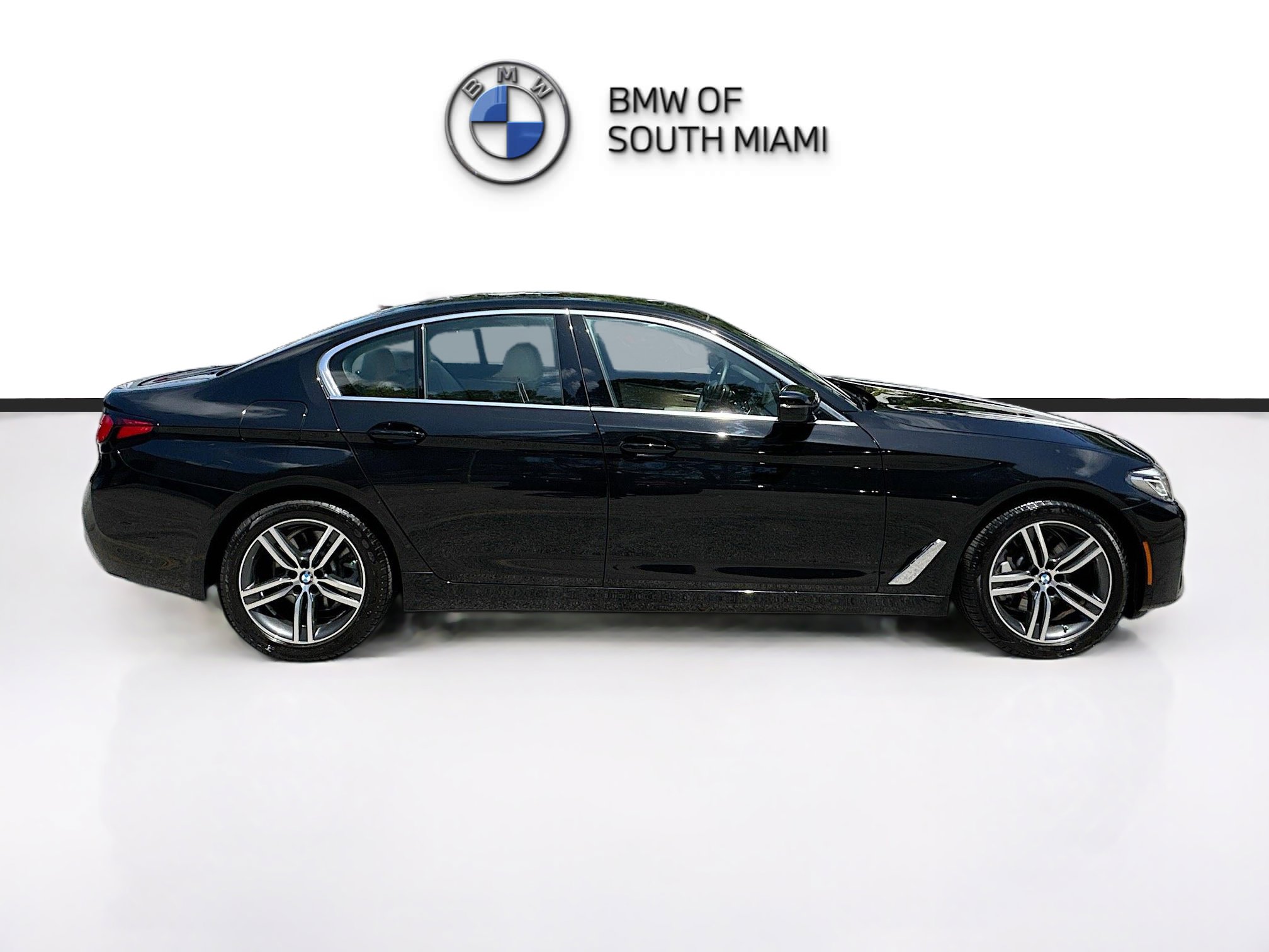 Certified 2023 BMW 530i xDrive w/ Premium Package AWD/4WD image 8