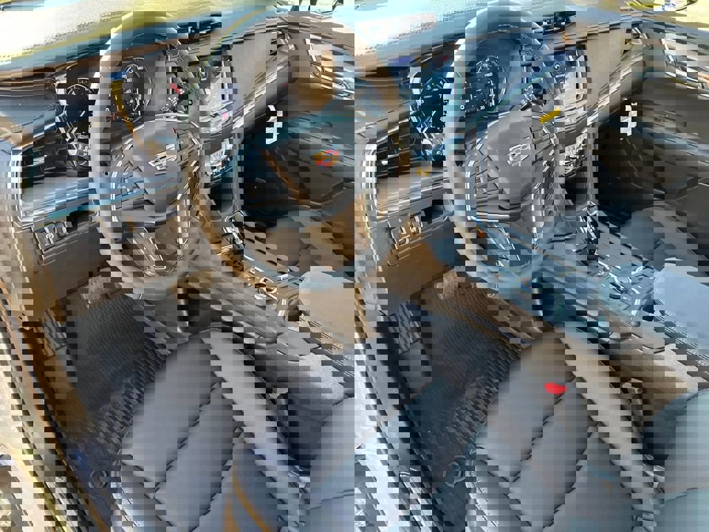 New 2026 Cadillac XT5 Luxury w/ LPO, Floor Liner Package image 16