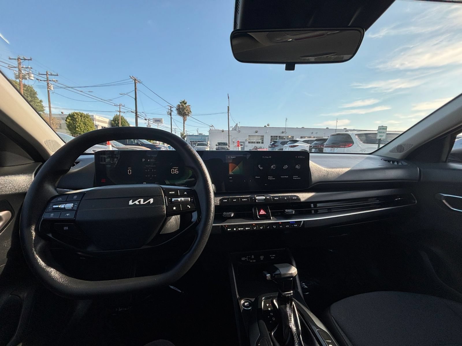 Used 2025 Kia K4 FWD image 29