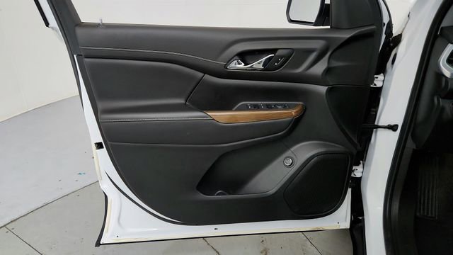 Used 2021 GMC Acadia SLE w/ Driver Convenience Package image 11