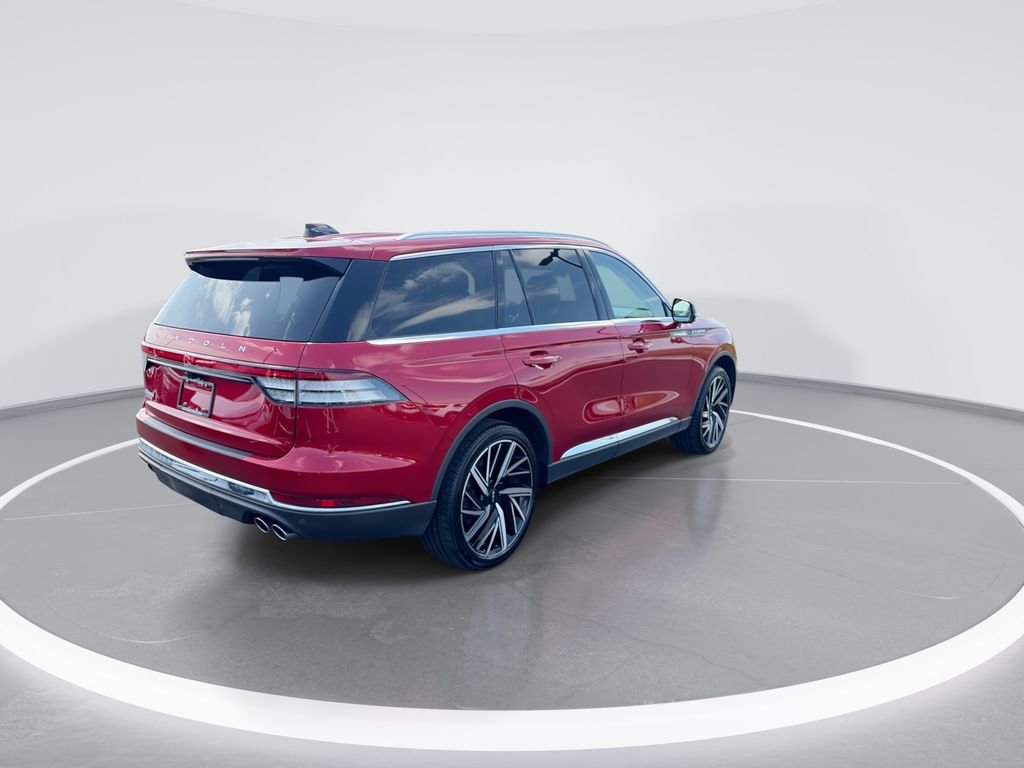 Used 2025 Lincoln Aviator Reserve w/ Equipment Group 201A image 8