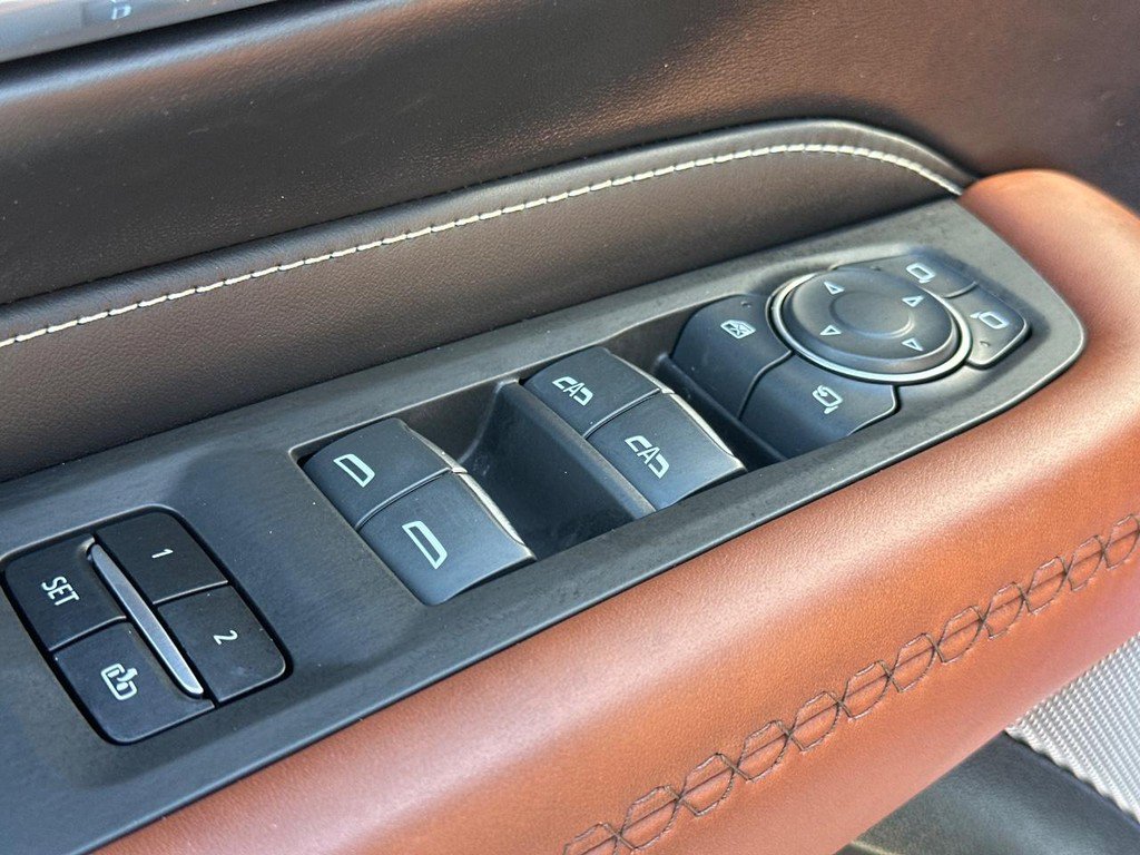 Used 2024 GMC Yukon Denali Ultimate w/ LPO, Floor Liner Package image 25