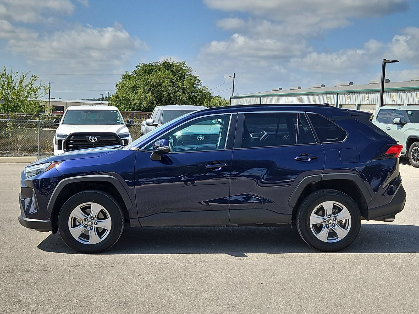 Certified 2025 Toyota RAV4 XLE AWD/4WD image 2