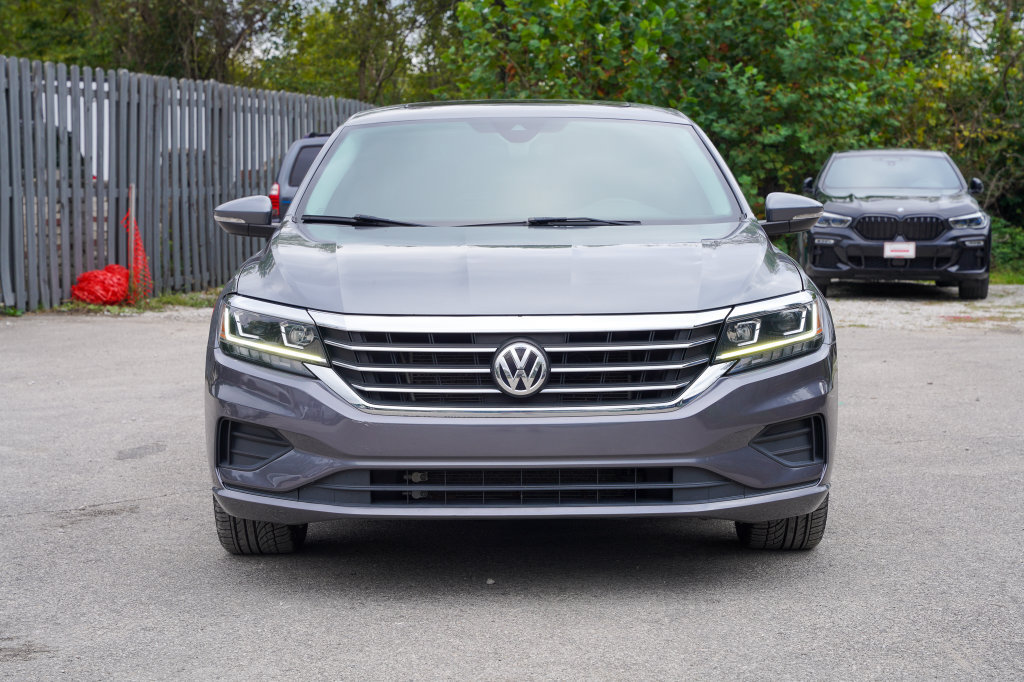 Used 2021 Volkswagen Passat 2.0T SE FWD image 10