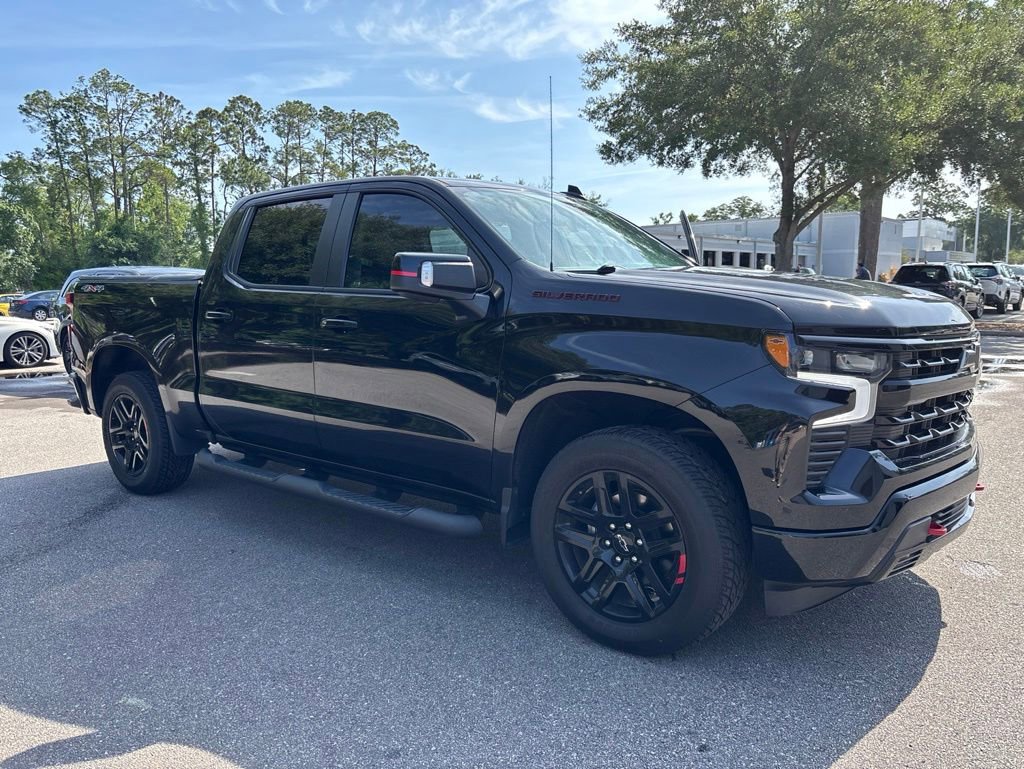 Used 2022 Chevrolet Silverado 1500 RST w/ Redline Edition AWD/4WD image 1