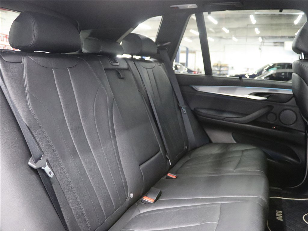 Used 2017 BMW X5 xDrive50i AWD/4WD image 22