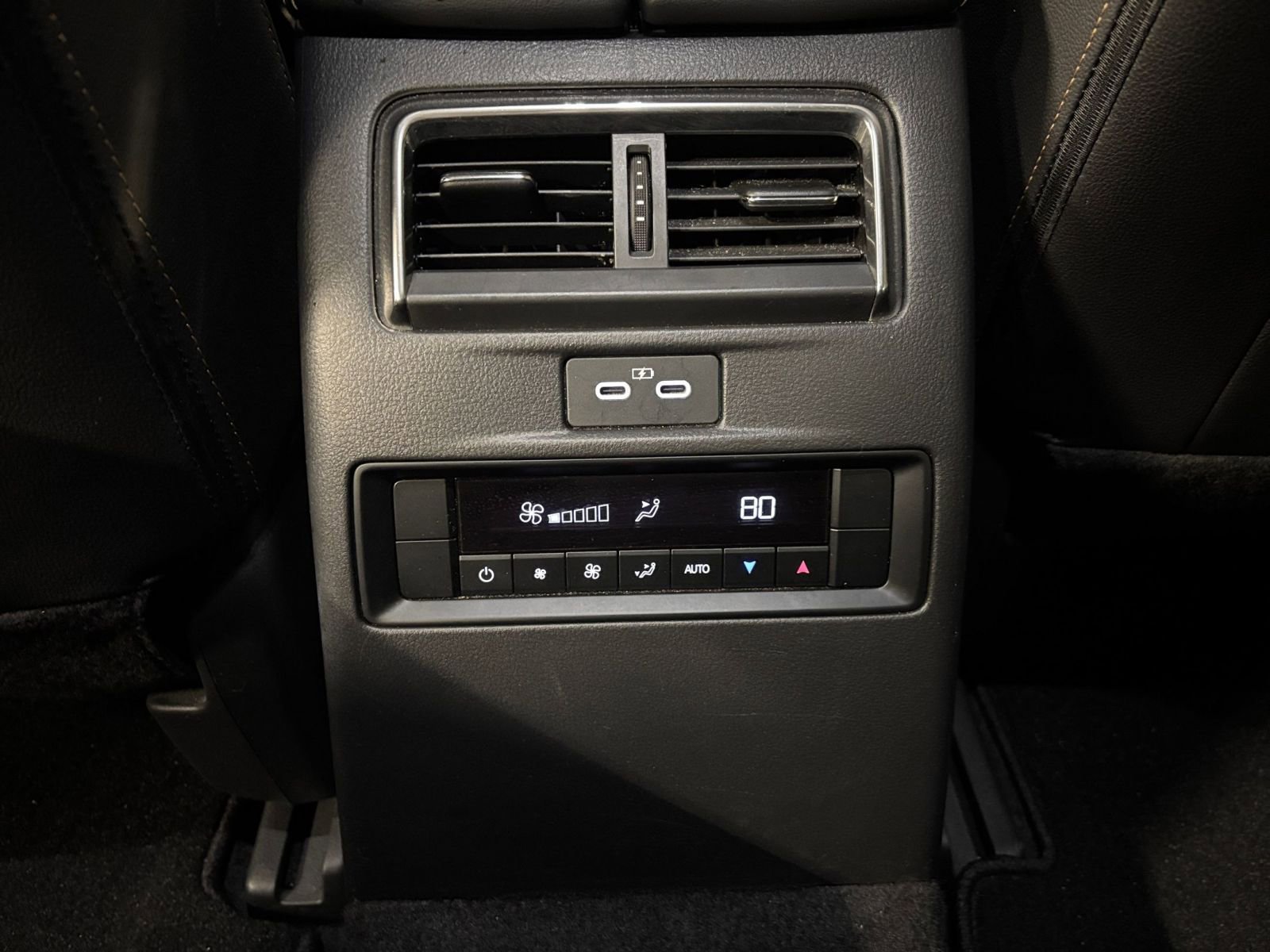 Used 2025 MAZDA CX-70 3.3 Turbo w/ Preferred Package image 28