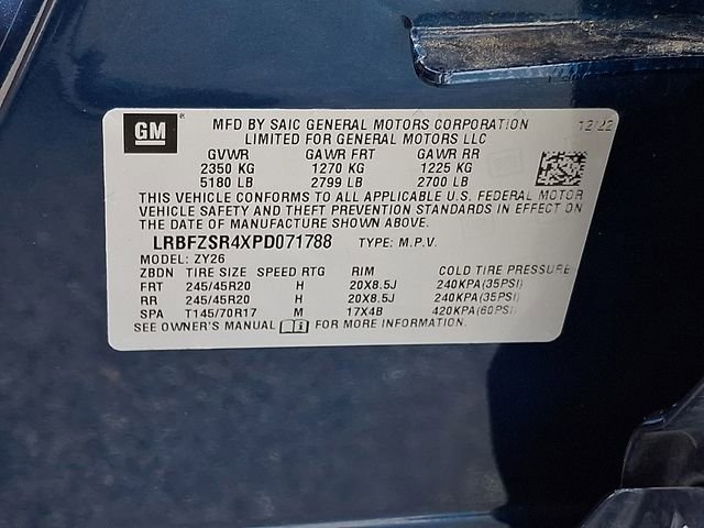 Certified 2023 Buick Envision Avenir image 30