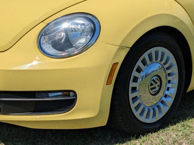 Used 2015 Volkswagen Beetle 1.8T FWD image 9