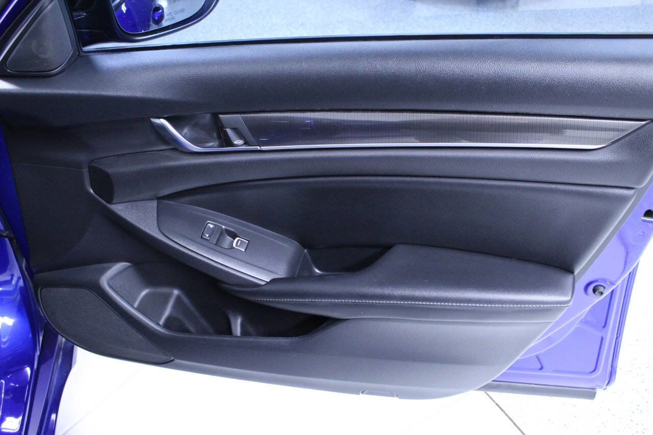 Used 2022 Honda Accord Sport image 18