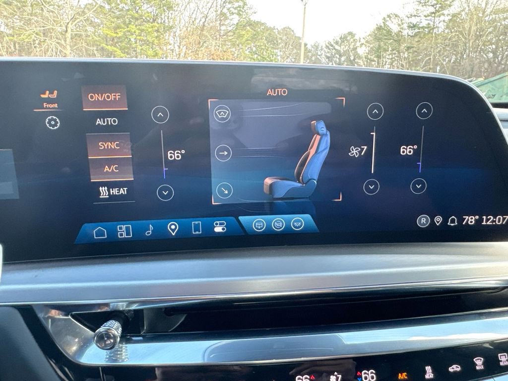 Used 2025 Cadillac Lyriq Luxury w/ LPO, Floor Liner Package image 25