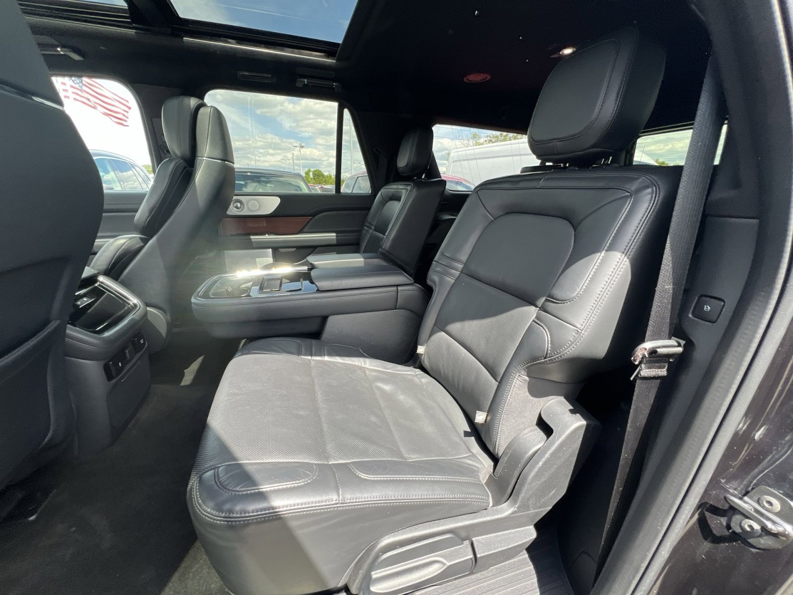 Used 2022 Lincoln Navigator L Reserve AWD/4WD image 33