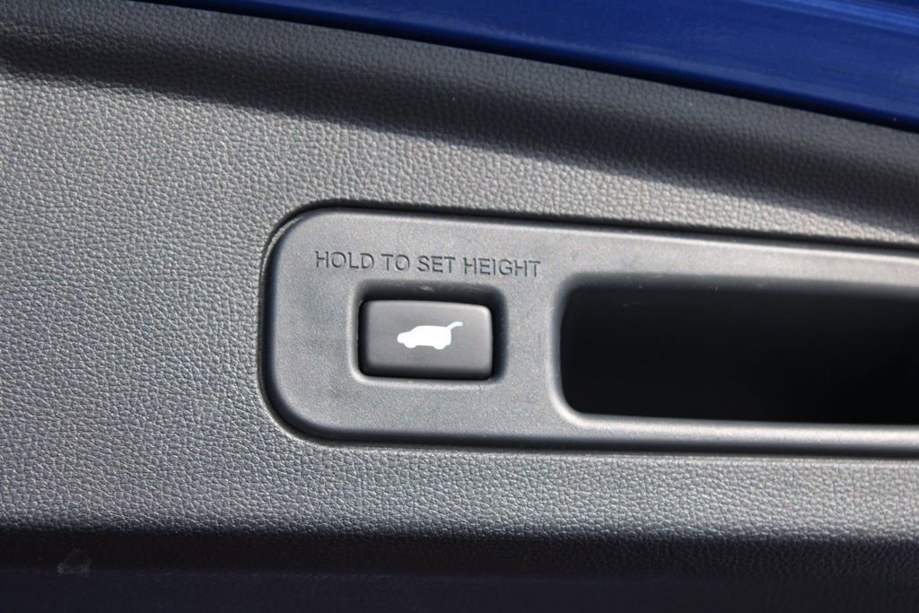 Used 2024 Acura MDX A-Spec image 12