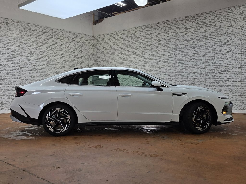 New 2026 Hyundai Sonata SEL image 8