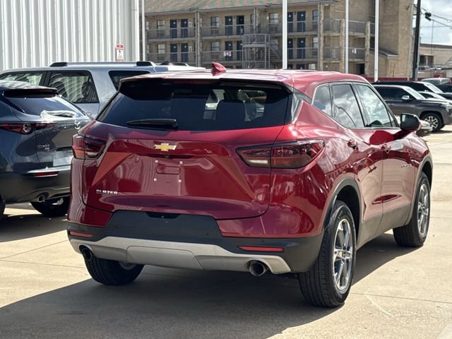 Used 2024 Chevrolet Blazer LT w/ Driver Confidence Package FWD image 4